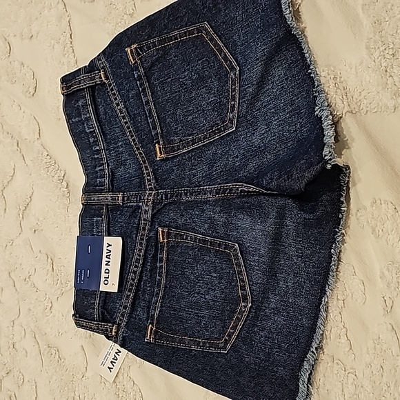 NWT girl Old Navy shorts - Picture 6 of 7